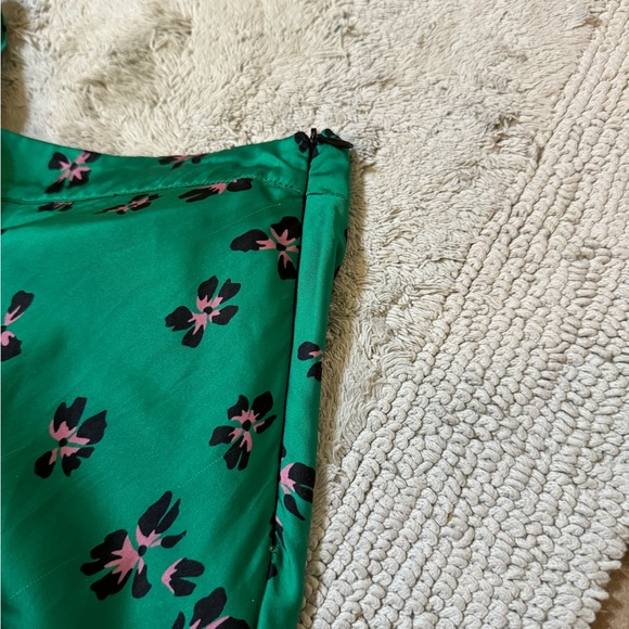 Green Midi Skirt - Picture 4 of 6